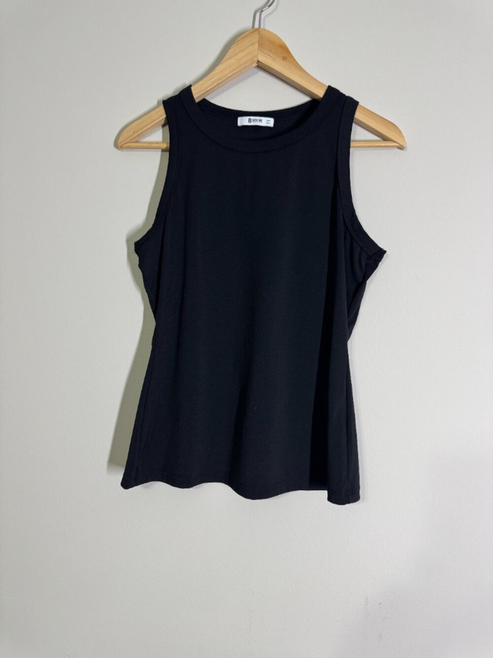 Basic Bae Women's Crew Neck Sleeveless Essential Soft-Buttery T-Shirt Black L - Picture 2 of 5